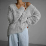 Cashmere Blend Cardigan | Luxurious Comfort & Versatile Style