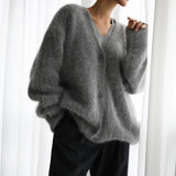 Cashmere Blend Cardigan | Luxurious Comfort & Versatile Style