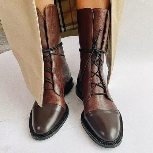 Women's Classic Boots – Timeless Clean Design Autumn Winter