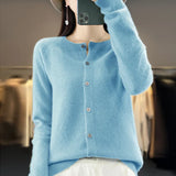 Women's Merino Wool Cardigan | Luxurious Warmth & Timeless Elegance