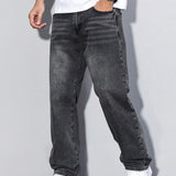 Men's Relaxed Fit Jeans – Straight Leg Casual Denim Trousers