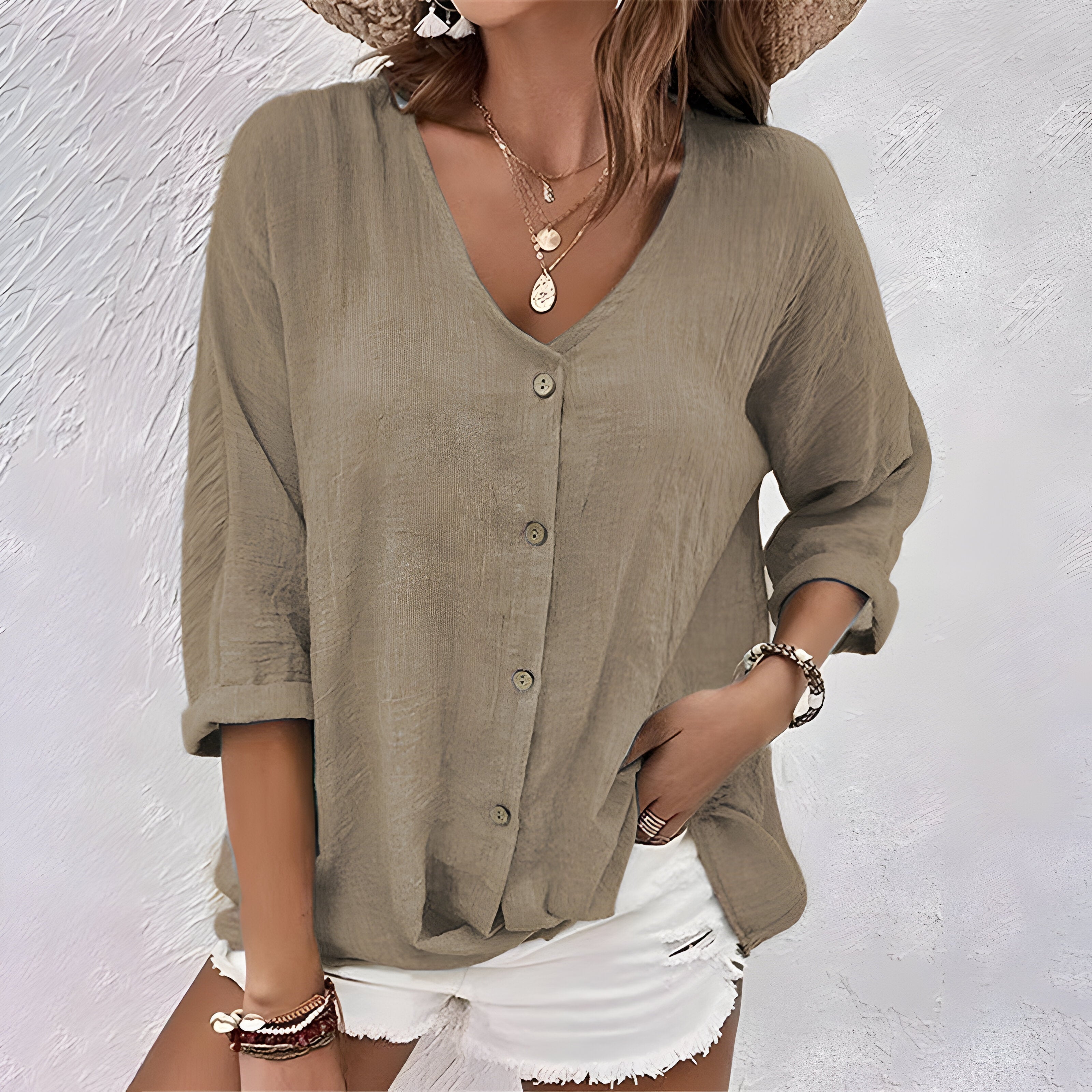 Women's Button-Up Blouse | Relaxed Elegance for Every Occasion